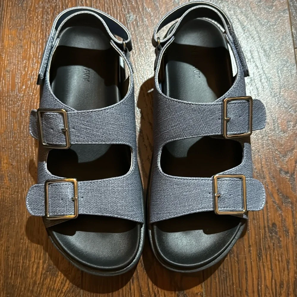Old Navy Chunky Buckle Strap Sandal Size 9 - Picture 2 of 6